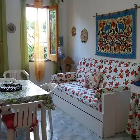 Casa Catalogna , Vicino Al Centro Storico. Prázdninový dům Lipari (Isola Lipari)