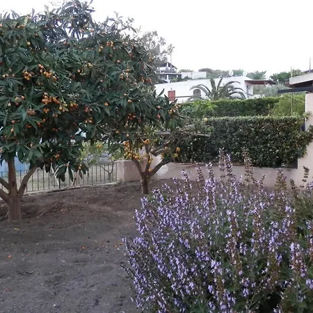 Casa Catalogna , Vicino Al Centro Storico. Prázdninový dům Lipari (Isola Lipari)