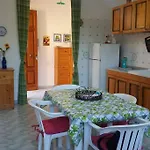 Casa Catalogna , Vicino Al Centro Storico. Prázdninový dům Lipari (Isola Lipari)