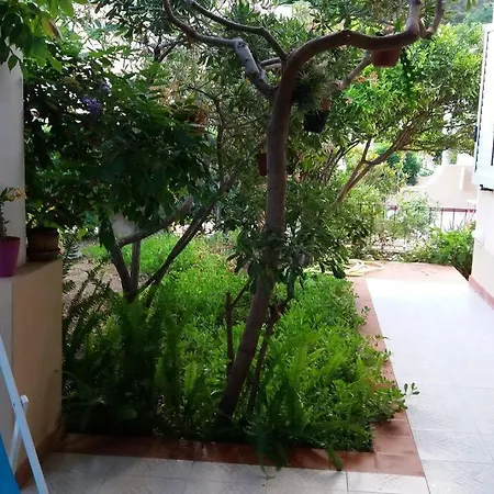 Casa Catalogna , Vicino Al Centro Storico. Lípara