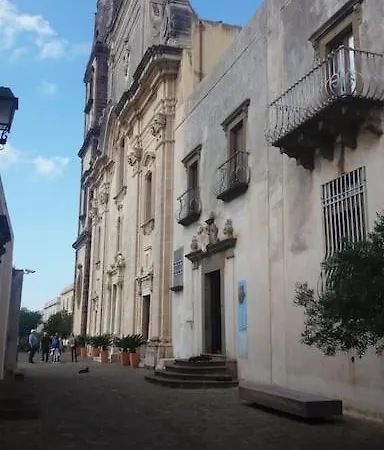 Casa Catalogna , Vicino Al Centro Storico. Holiday home *